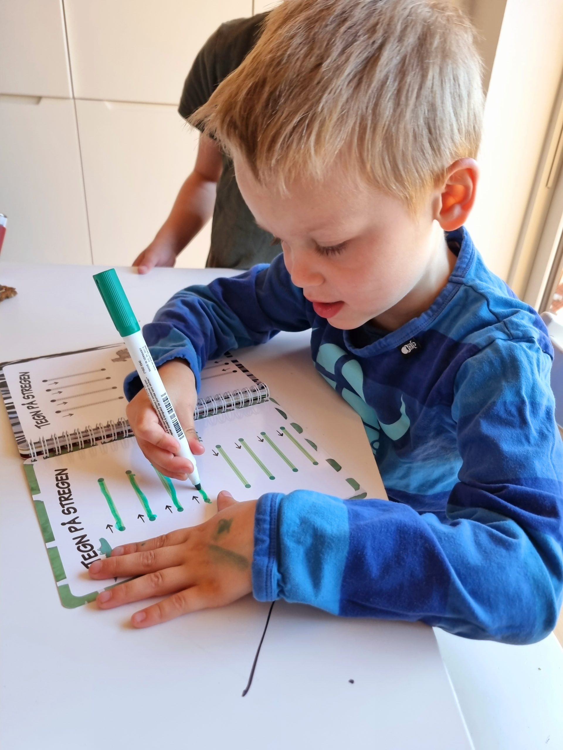 "Bliv klar" - Til kamp mod Ipad-fingre" - bogen