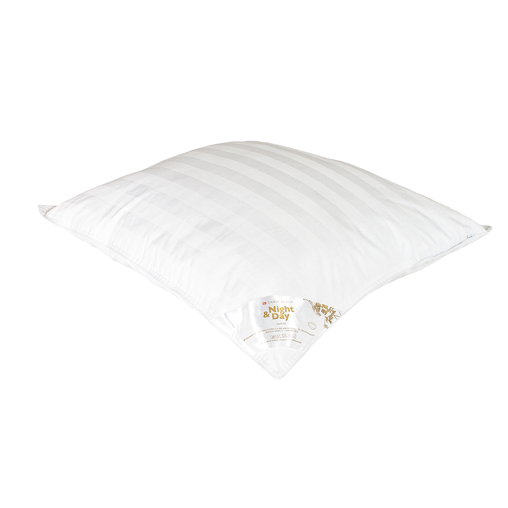 NORMA Silkepude 63x60 cm