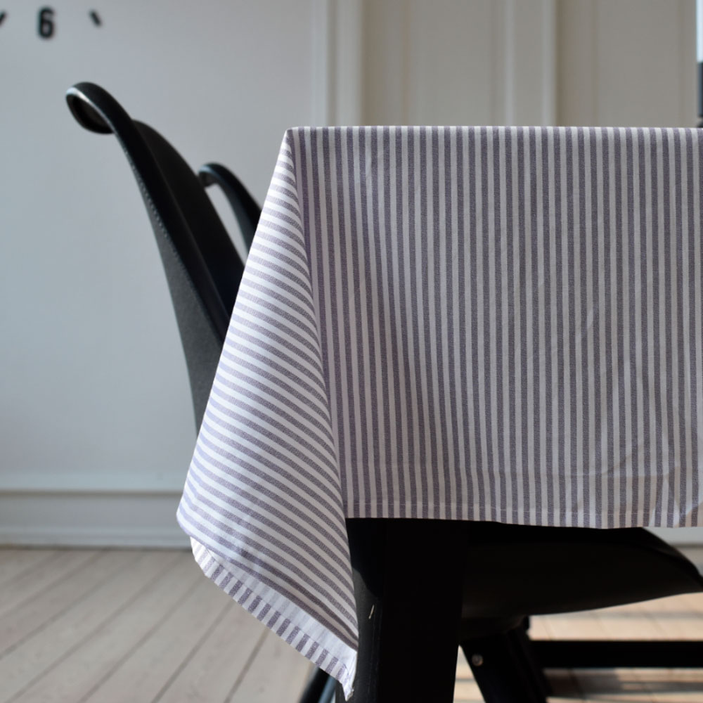 Mette Dug lilla 140x300