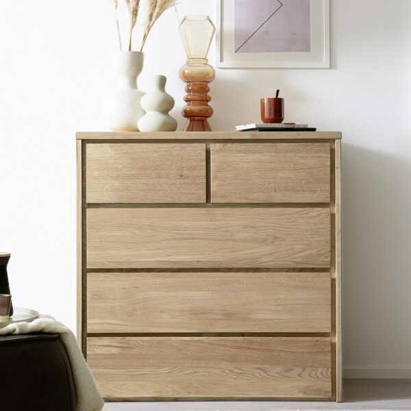 Heimdal Kommode i Massiv Egetræ med 2 + 3 Skuffer uden Metalben fra Organic Sleep | Naturolie