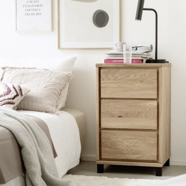 Heimdal Kommode i Massiv Egetræ med 3 Skuffer med Metalben fra Organic Sleep | Naturolie