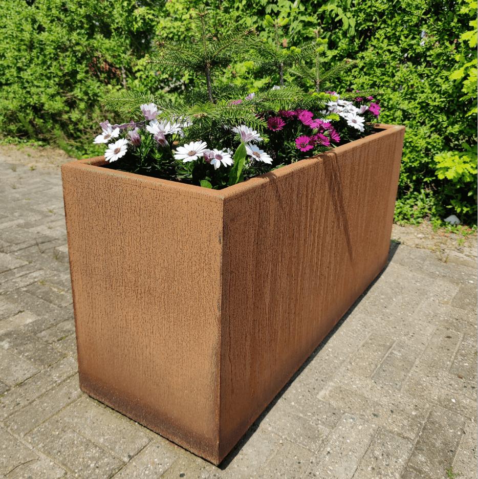 Plantekasse i corten stål 120 x 40 x 55 (Skjultehjul)