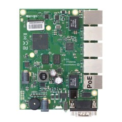MikroTik RouterBOARD 450Gx4 with four