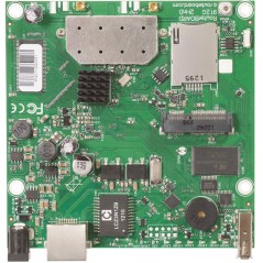 MikroTik RouterBOARD 912UAG with 600Mhz