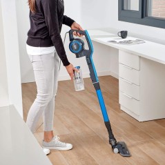 Black & Decker BXVMS600E vacuum 600 W Bagless