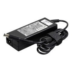 HP AC adapter 90W 19.5V