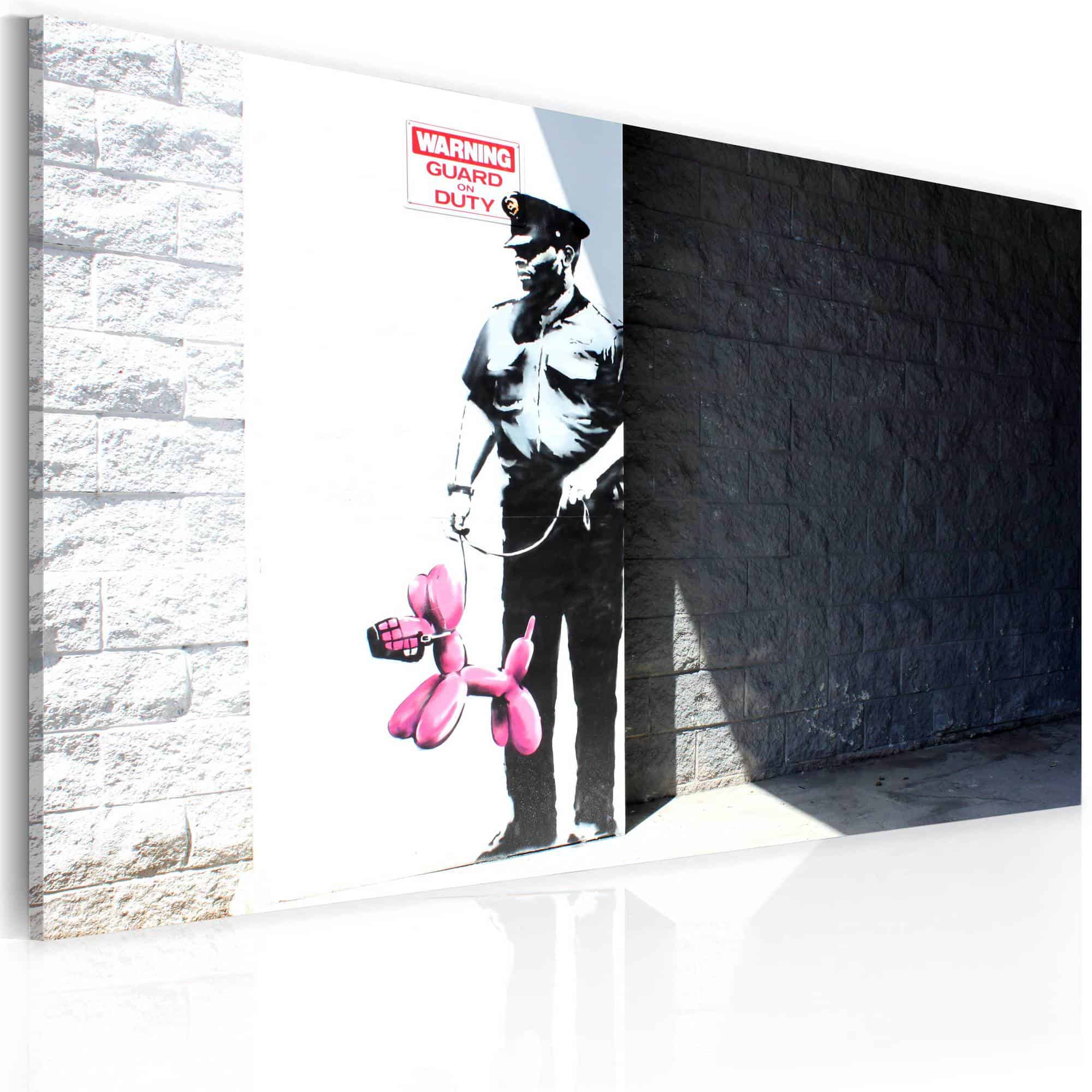 Lærredstryk Police guard and pink balloon dog (Banksy)