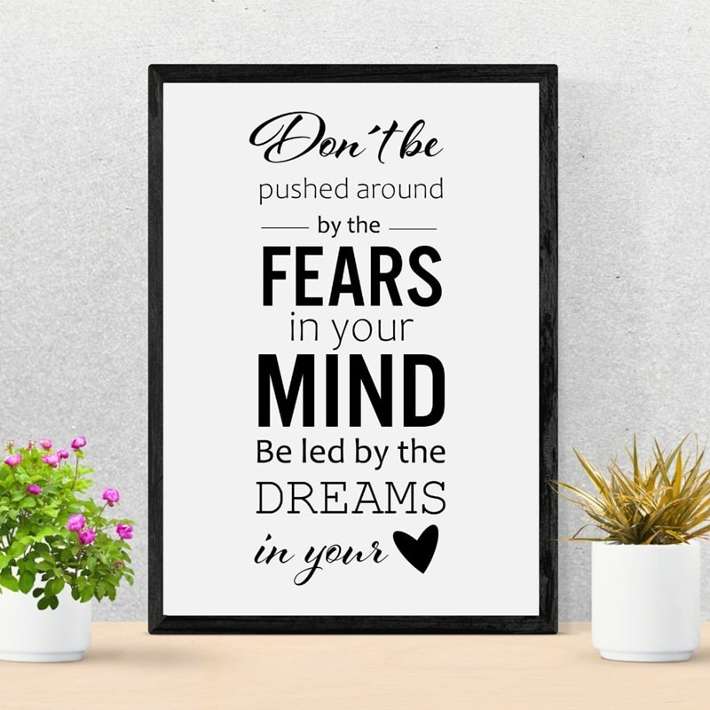 Plakat Don't be pushed around by fears