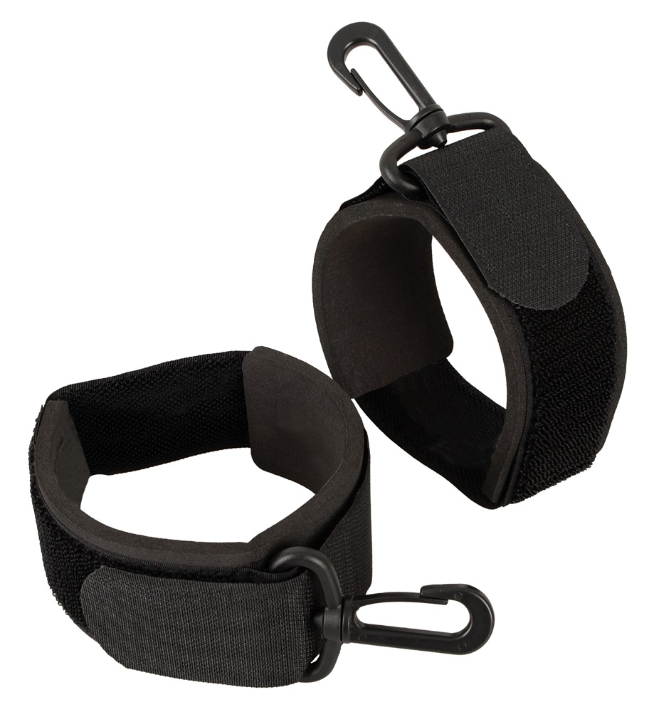 Håndjern med forbindelseskarabiner