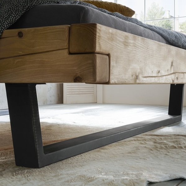 Odin Snedker Bjælke Sengeramme uden Gavl og Metalben i Massiv FSC Grantræ fra Organic Sleep - 140x200 | Trekvart seng