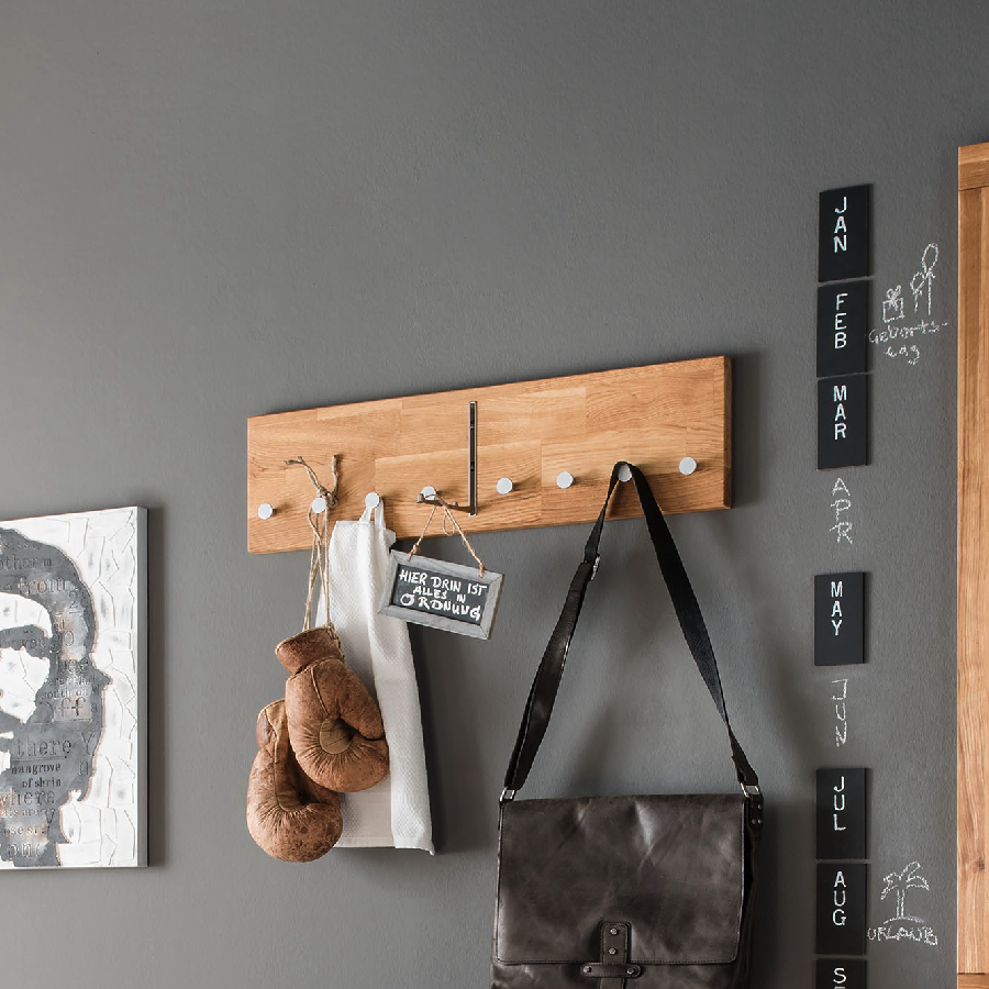 Loke Snedker Knagerække i Massiv FSC Egetræ og Naturolie fra Organic Sleep | B2,5 x H22 x L80