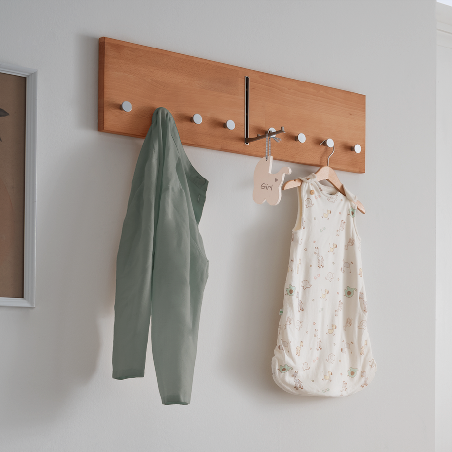 Sif Snedker Knagerække i Massiv FSC Bøgetræ og Naturolie fra Organic Sleep | B2,5 x H22 x L80